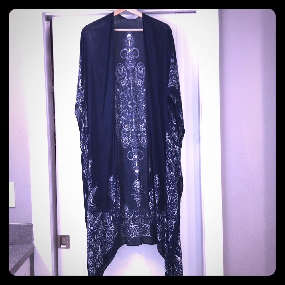Lovestitch kimono